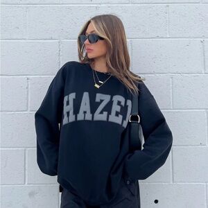 Hazel Boutique The Capri Crewneck// Jet